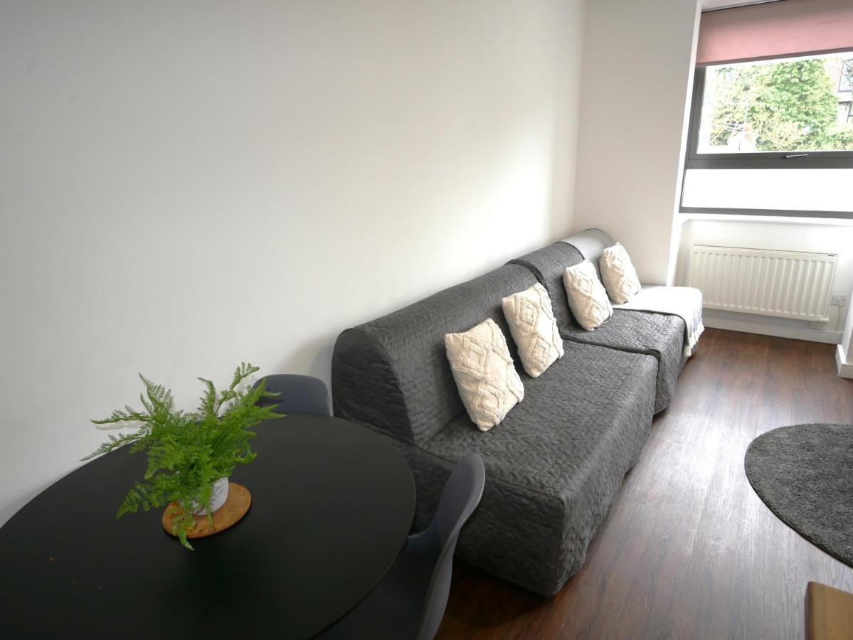 Hill House Holiday Apartments ボーンマス エクステリア 写真