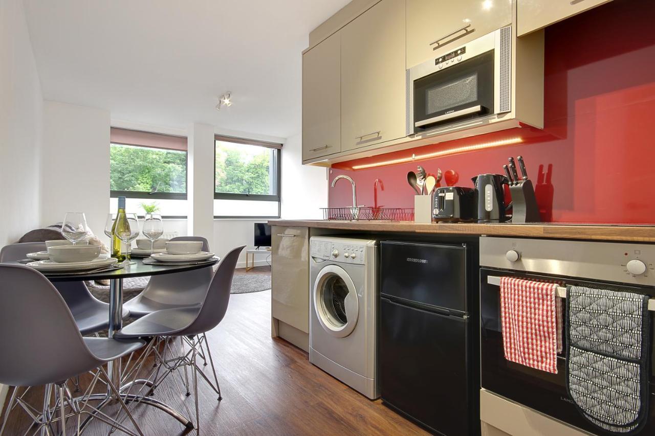 Hill House Holiday Apartments ボーンマス エクステリア 写真